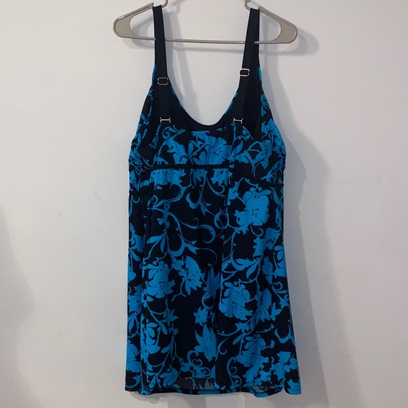 Bonprix Collection Elegant Black & Blue Floral One-Piece Swimsuit Size 22W - Picture 4 of 11